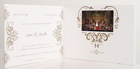 マルチメディアは結婚式/開始 veremonies のための電子 lcd のビデオ カードをもたらします